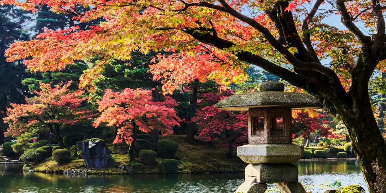 https://mytravelxp.com/wp-content/uploads/2022/10/japan-kanazawa-kenrokuen-gardens-cv-2048x1366-1-1280x640.jpg