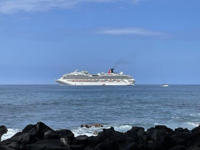 Carnival cruise ship in Hawaii